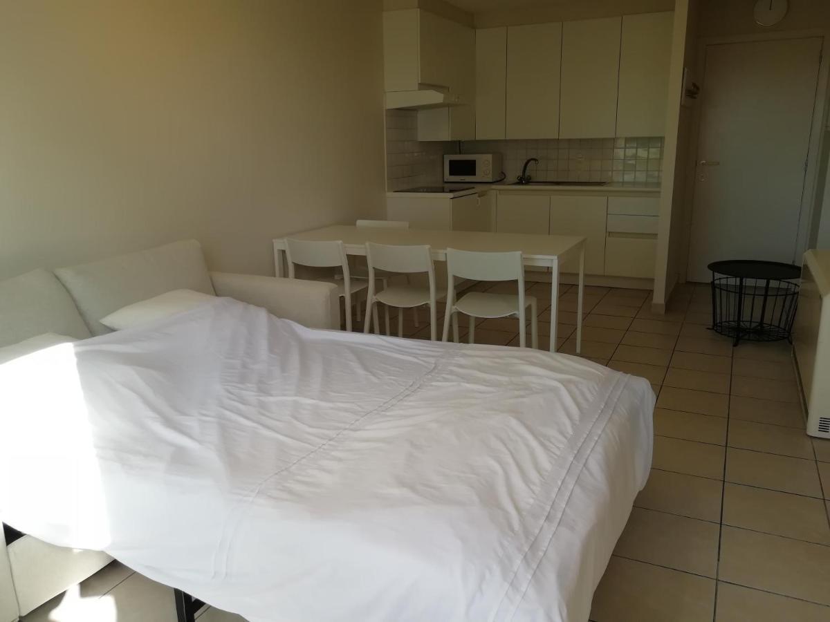 Bella Plaza Apartment De Panne Exterior photo